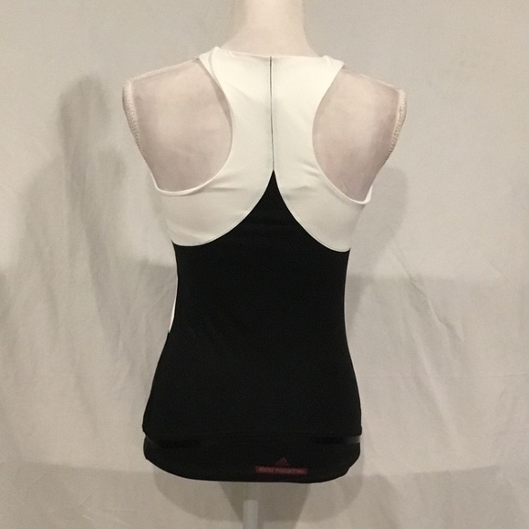 GA8) women’s brand new athletic;black and white - Picture 3 of 8